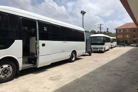 Airport Charter - Tourism Caloundra 3