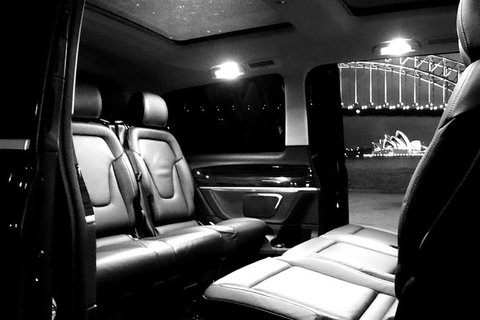 REGAL - Luxury Airport Round Trip, Bespoke Premium Transfer And Tours - Tourism Caloundra 0