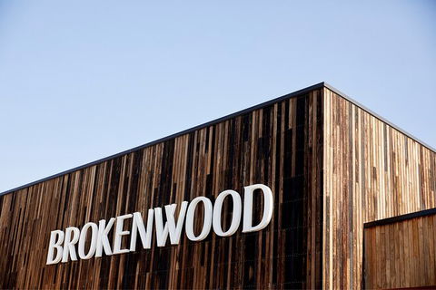 The Brokenwood Match - Tourism Caloundra 3