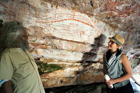 Arnhem Land Injalak Hill Full-Day Tour From Darwin - Tourism Caloundra 3