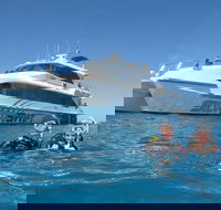 Silverswift Outer Great Barrier Reef Dive and Snorkel Cruise from Cairns - Tourism Caloundra