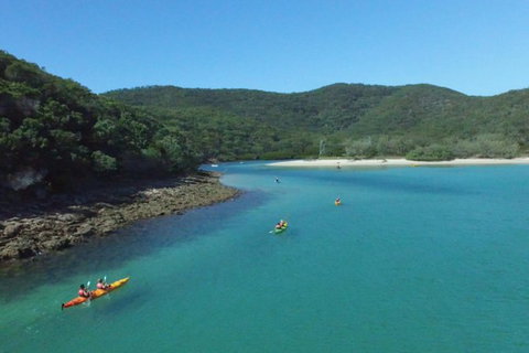 Great Keppel Island Leekes Creek Guided Kayak Tour - Tourism Caloundra 0