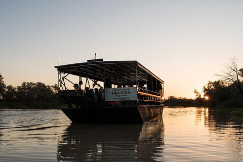 Starlights Cruise Experience - Tourism Caloundra 4