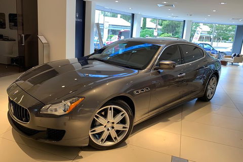 Maserati Quattroporte Limousine Transfer Cairns Airport To City - Tourism Caloundra 1