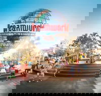 Dreamworld Entry And Transfer From Goldcoast - Tourism Caloundra