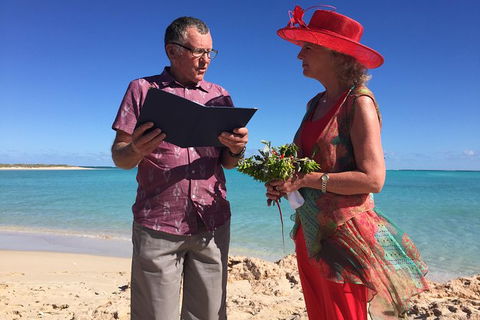 Elope In Paradise - Weddings At Mission Beach - Tourism Caloundra 4