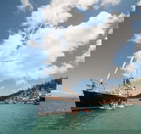 Helicopter and Magnetic Island Sailing - Tourism Caloundra