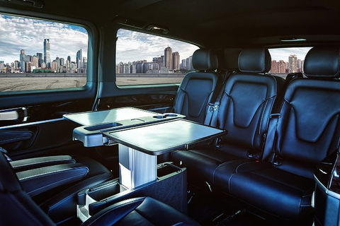 Brisbane Airport Transfers : Brisbane To Brisbane Airport BNE In Luxury Van - Tourism Caloundra 1