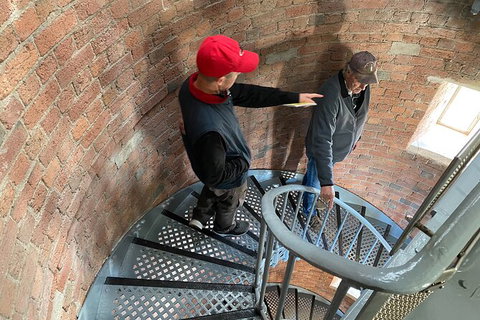 Table Cape Lighthouse Tours - Tourism Caloundra 3