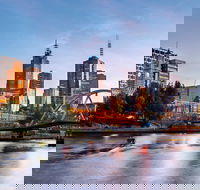 Melbourne Airport AVV to City Center to Airport - Private Transfer - Tourism Caloundra