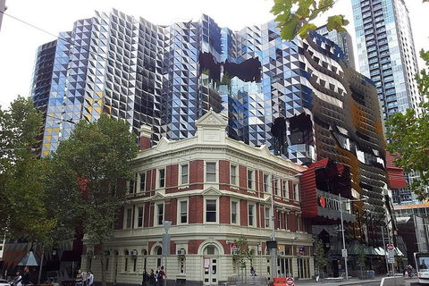 Arrival Private Transfers: Melbourne Airport MEL To Melbourne In Business Car - Tourism Caloundra 4