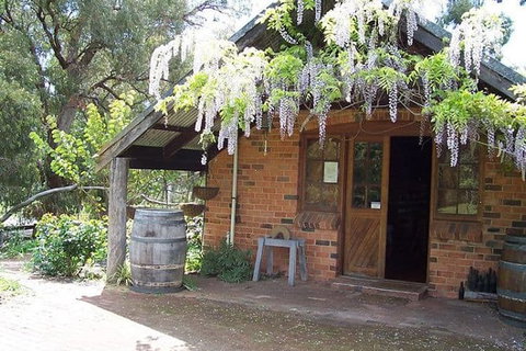 Botanical Gardens, Winery And Scenic Full Day Tour - Tourism Caloundra 3
