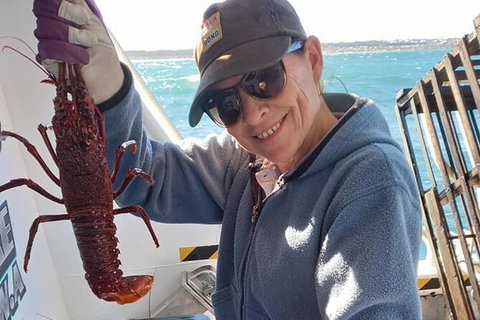 Lobster Fishing Tour At Geraldton - Tourism Caloundra 2