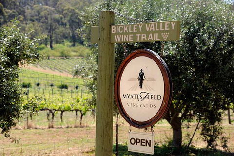 Bickley Valley Wine & Cider Tour - Premium Small Group Tour - Tourism Caloundra 5