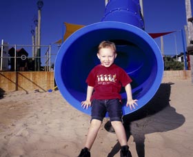 Jetty Baths - Tourism Caloundra 0