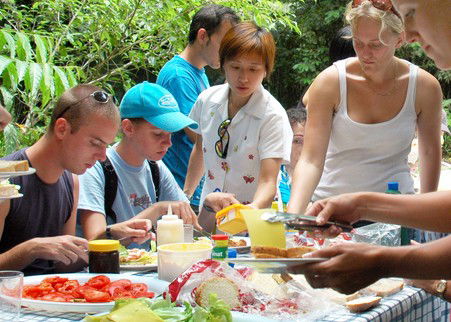 Jungle Tours And Trekking - Tourism Caloundra 3