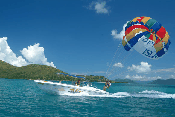 Island Parasail - Tourism Caloundra