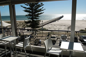 Grange Hotel - Tourism Caloundra 0