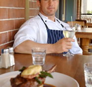 Frisco Hotel - Tourism Caloundra