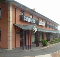 Rose  Crown Hotel - Tourism Caloundra