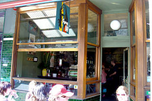 Gypsy Bar - Tourism Caloundra 0