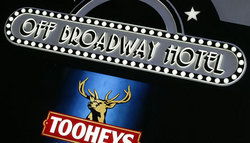 Off Broadway Hotel - Tourism Caloundra 0