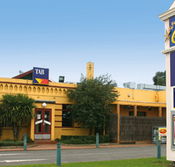Castello's at Pakenham - Tourism Caloundra