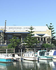 Doyles Bridge Hotel - Tourism Caloundra 1