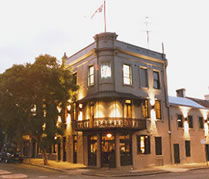 Australian Youth Hotel - Tourism Caloundra 0