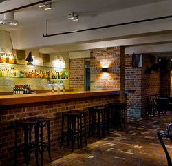 Establishment - Tourism Caloundra 1