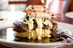 Castello's At Pakenham - Tourism Caloundra 1