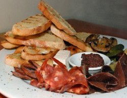 Rrose Bar - Tourism Caloundra 1