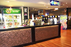 Leighoak Hotel - Tourism Caloundra 1