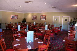 Somerset Hotel - Tourism Caloundra 1