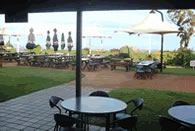 Eagle Heights Hotel - Tourism Caloundra 2