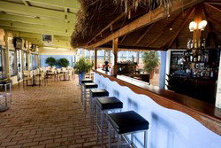 Kirra Beach Hotel - Tourism Caloundra 2