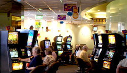 Midway Tavern - Tourism Caloundra 3