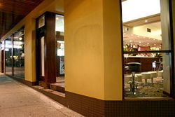 Gladstone Park Hotel - Tourism Caloundra 3