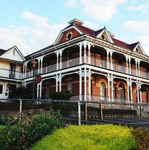 Heidelberg VIC Tourism Caloundra