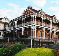 Old England Hotel - Tourism Caloundra