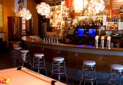 Crown And Sceptre Hotel - Tourism Caloundra 3