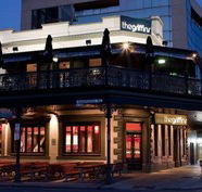 Griffins Head Hotel - Tourism Caloundra