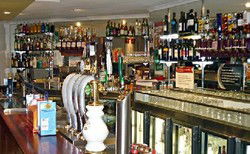 Somerset Hotel - Tourism Caloundra 3