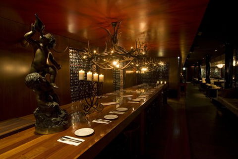 The Longroom - Tourism Caloundra 0