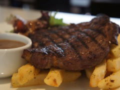 Arts On Bourke - Tourism Caloundra 1