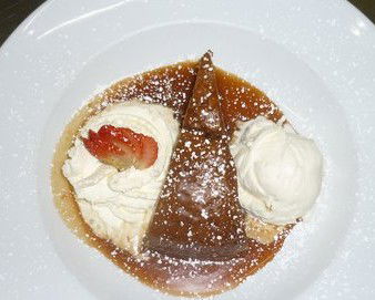 Il Buco Restaurant - Tourism Caloundra 3