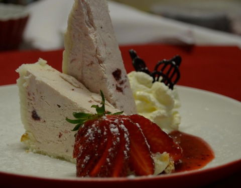 Des Alpes Swiss Restaurant - Tourism Caloundra 1