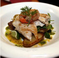 Airport Tavern & Bistro - Tourism Caloundra 1