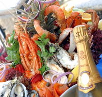The Lazy Lobster - Tourism Caloundra