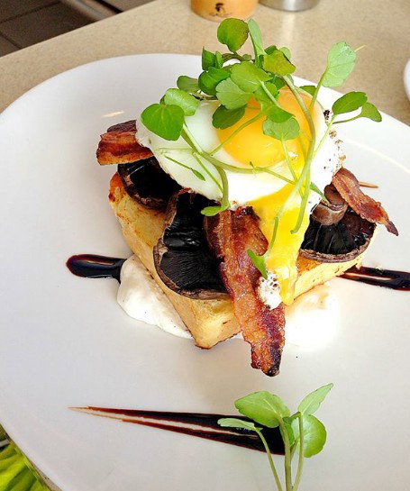 Berardo's On The Beach - Tourism Caloundra 0